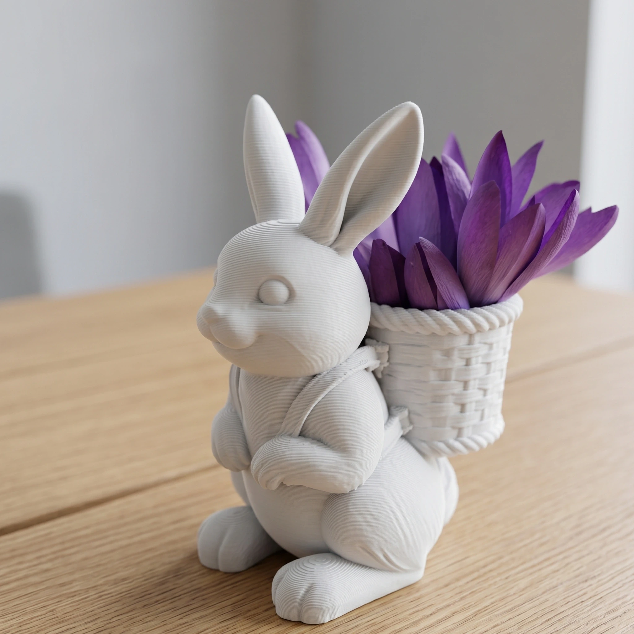Figurină Decorativă Iepuraș cu Coș pentru Flori Mici 8cm - culoare white scene, produs imprimat 3D Vibecraft