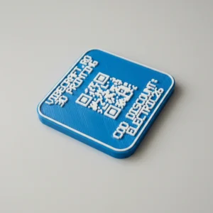 Lot 5 coduri QR personalizate 6×6 cm – Bleumarin + QR/text alb - imagine produs, produs imprimat 3D Vibecraft