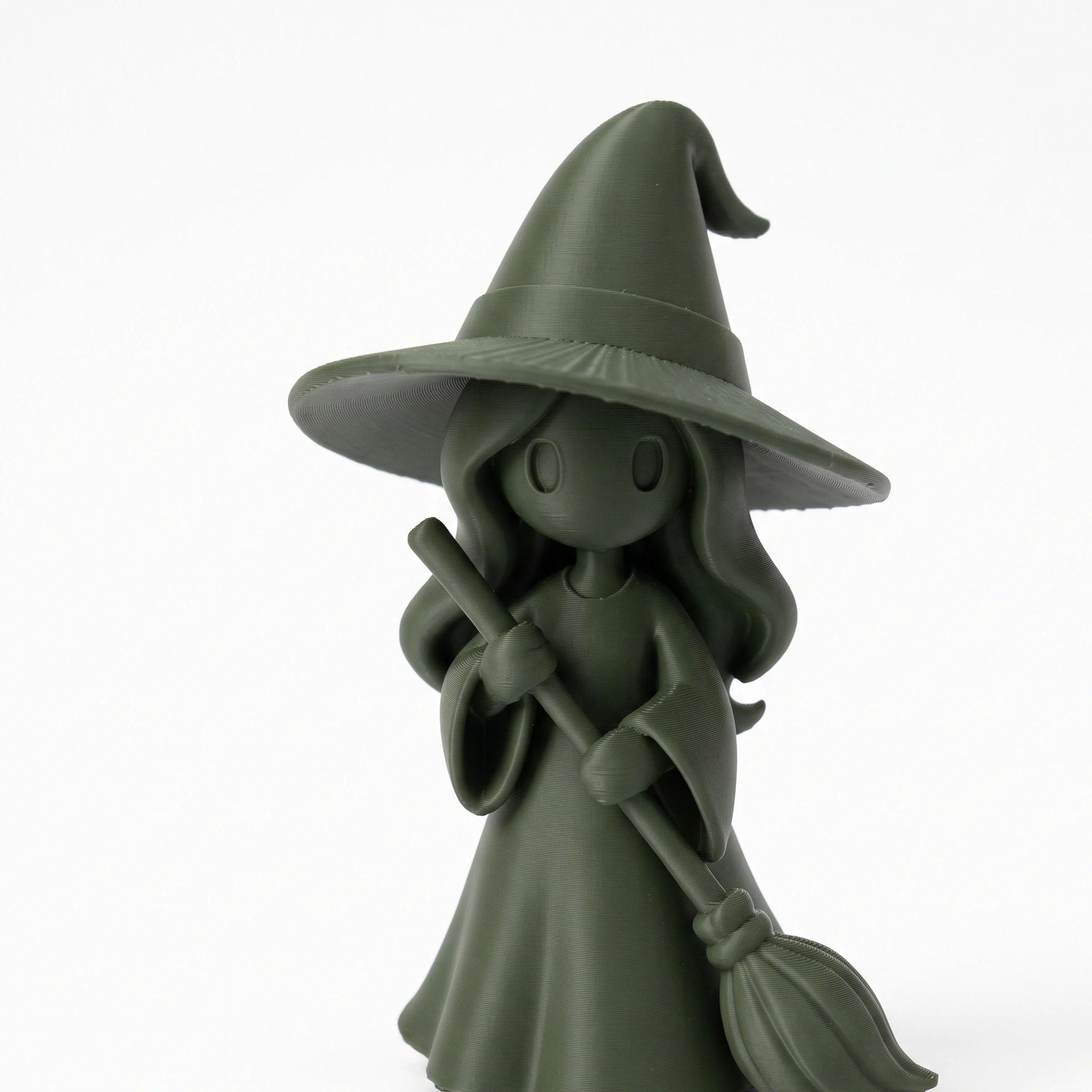 Figurină vrăjitoare stilizată Halloween, imprimată 3D - 6,23 × 5,84 × 10 cm - Olive green compozit mat, imprimare 3D Vibecraft