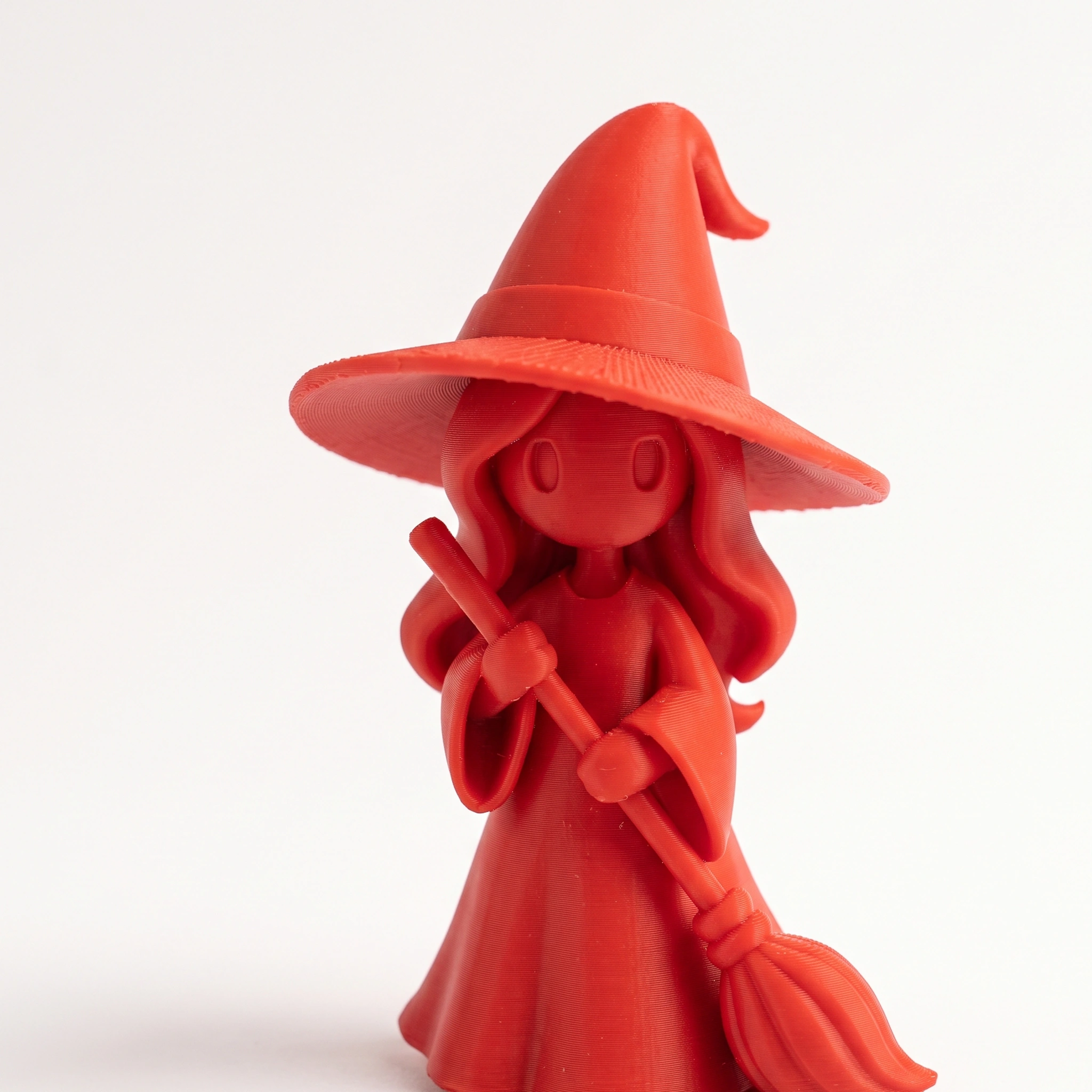 Figurină vrăjitoare stilizată Halloween, imprimată 3D - 6,23 × 5,84 × 10 cm - culoare Roșu, imprimare 3D Vibecraft